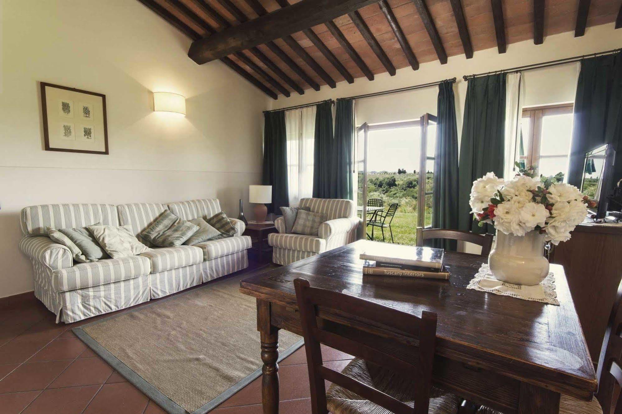 Casale Podernovo Apartment Terricciola